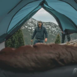 Robens Boulder 2 Tent (2023) 18 Robens Boulder 2 Tent (2023) -Pieces Cycliste Magasin 130343 boulder 2 feature photo6