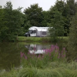 Vango Airbeam Vango Airhub Hexaway II Tall Awning (2022) -Pieces Cycliste Magasin 2020 vango lifestyle awning hexaway 05