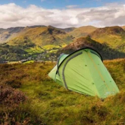 Vango Helvellyn 300 Tent (2022) 16 Vango Helvellyn 300 Tent (2022) -Pieces Cycliste Magasin 2021 vango lifestyle technical tents helvellyn low res 8