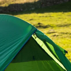 Vango Blade 200 Tent (2022) 12 Vango Blade 200 Tent (2022) -Pieces Cycliste Magasin blade lo res 15