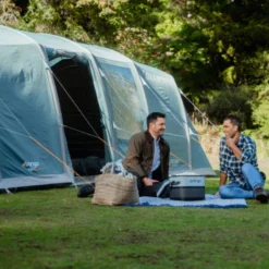Vango Airbeam Vango Castlewood Air 800XL Tent Package (2023) 23 Vango Airbeam Vango Castlewood Air 800XL Tent Package (2023) -Pieces Cycliste Magasin castlewood air 800xl lo 2023 10