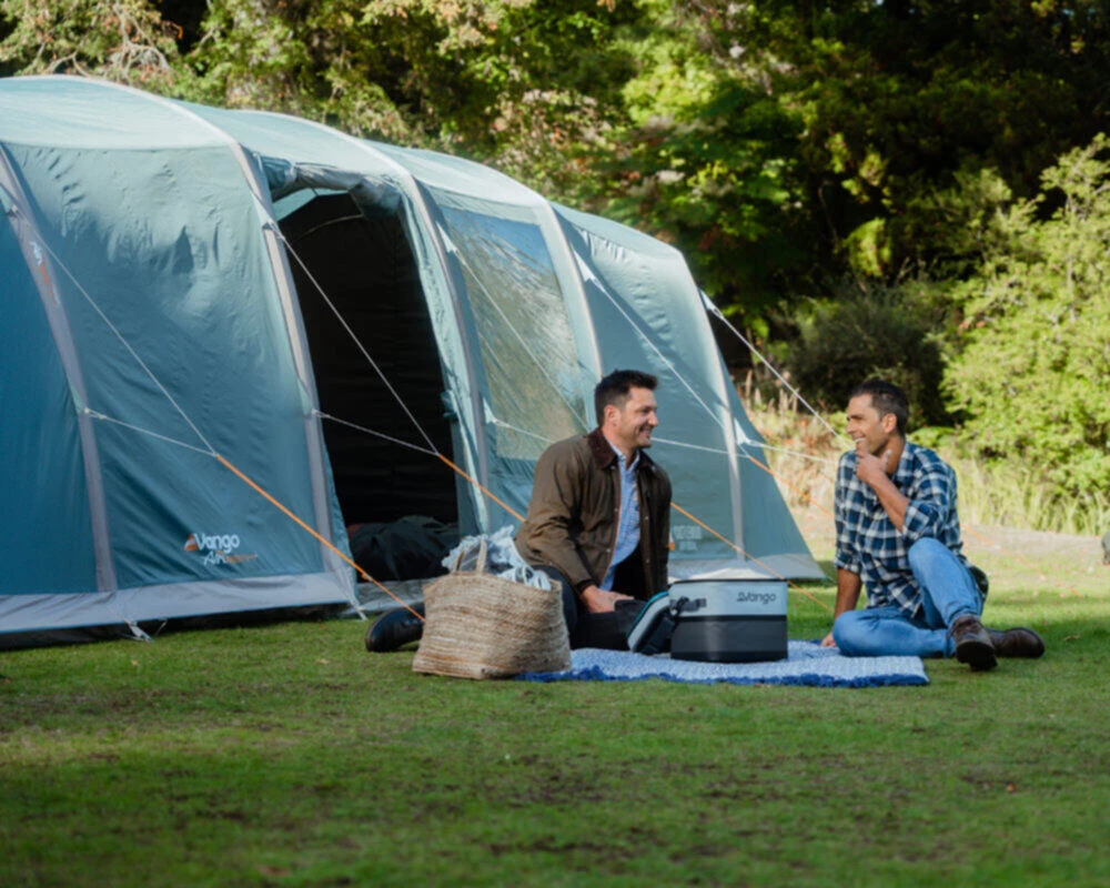 Vango Airbeam Vango Castlewood Air 800XL Tent Package (2023) 9 Vango Airbeam Vango Castlewood Air 800XL Tent Package (2023) – Image 7