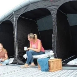 Outdoor Revolution O-Zone 6.0XTR Safari Tent (2022) 21 Outdoor Revolution O-Zone 6.0XTR Safari Tent (2022) -Pieces Cycliste Magasin darkened inner