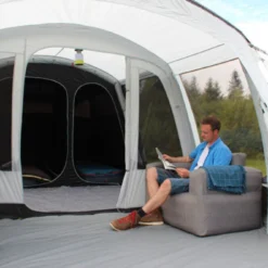 Outdoor Revolution Airedale 5.0s Tent (2022) 18 Outdoor Revolution Airedale 5.0s Tent (2022) -Pieces Cycliste Magasin img 3383