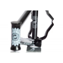 CADRE VOLUME VENTURE BLK 11 CADRE VOLUME VENTURE BLK -Pieces Cycliste Magasin cadre volume venture blk 3