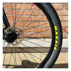 Custom Collective X Bikelife C100 Rouge Vermillon 2022 -Pieces Cycliste Magasin collective bikes c100 orange 2