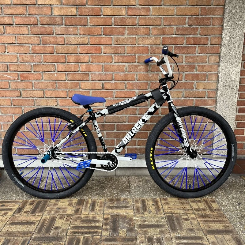 Se-bikes Custom SE Dblocks X BIKELIFE 29 Snow Bleu Camo 2022 4 Se-bikes Custom SE Dblocks X BIKELIFE 29 Snow Bleu Camo 2022 – Image 2