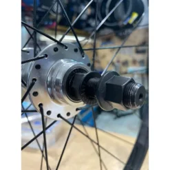 Roue Arrière GT 29" HERITAGE Noire-polie -Pieces Cycliste Magasin roue arriere gt 29 heritage noire polie 3