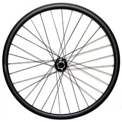 Roue P&A Avant 700c/28" Disc Noire -Pieces Cycliste Magasin roue pa avant 700c28 disc noire 2
